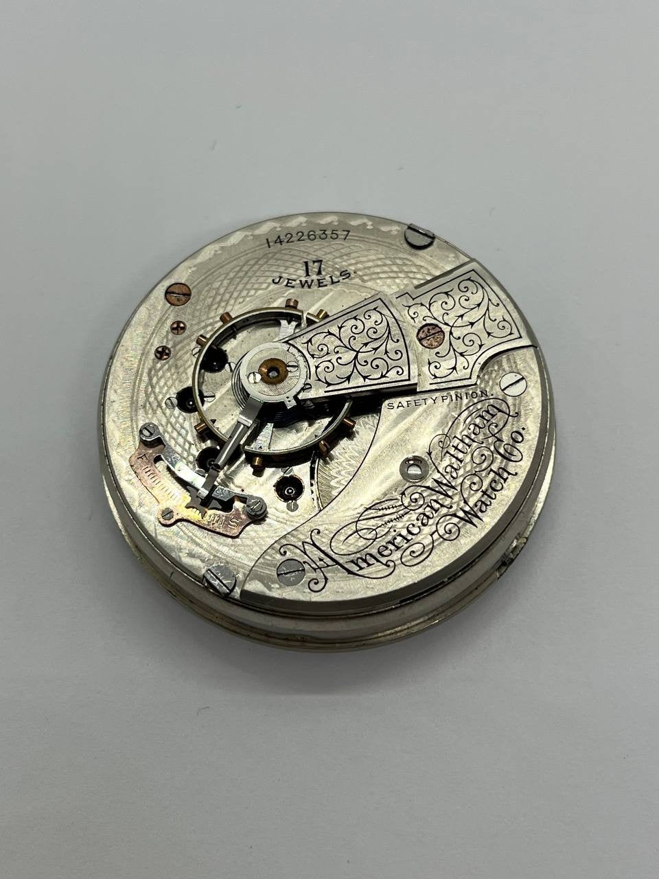 Waltham pocket watch movement 18s